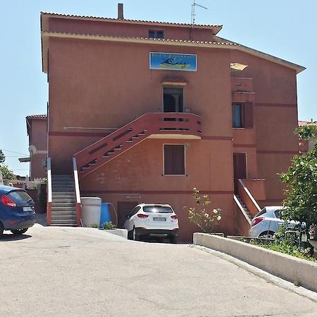 Guest House Tra Rocce E Mare La Maddalena  Exterior foto
