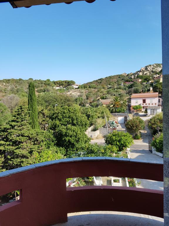Guest House Tra Rocce E Mare La Maddalena  Exterior foto